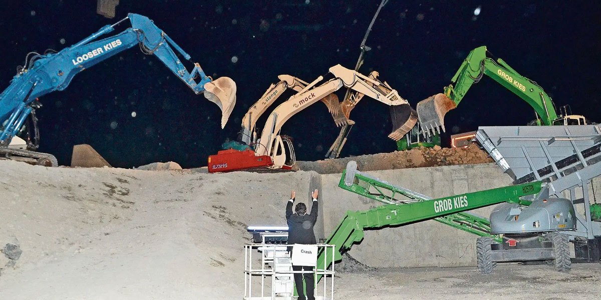 GRANDIOS: Baumaschinen und Musik in Harmonie